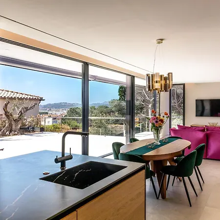Vakantiehuis Cosettte Vicenc *